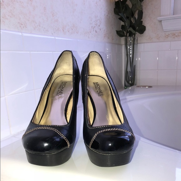 Michael Kors, platform heels - Picture 2 of 7